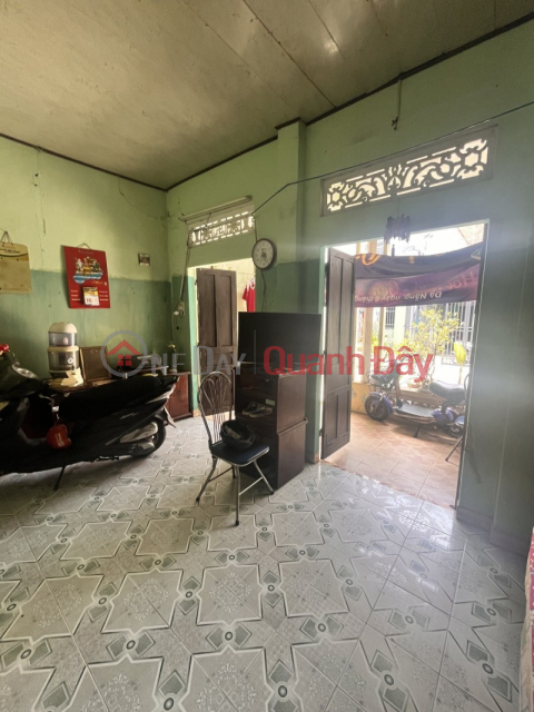 ► Corner plot with two street frontages near Tran Cao Van main road, walking distance to the beach, 94m2, 5m wide, 3.x billion VND (negotiable). _0