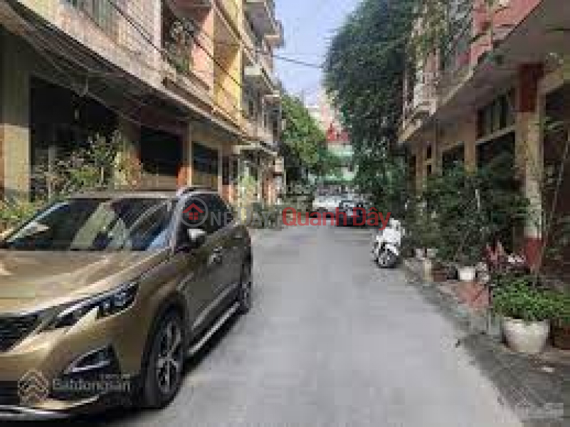 Bán nhà phân lô ngõ 81 phố Láng Hạ, 128m2, mặt tiền 9m giá 47,6 tỷ Niêm yết bán