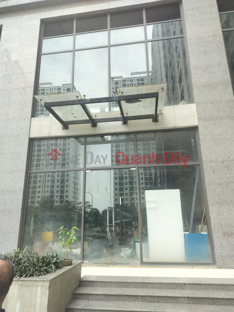 Need to sell shophouse with two floors in Ecohome 3 Bac Tu Liem apartment - with certificate - only 4x million\/m2 _0