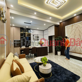 VIP House for sale in Hai Ba Trung, 45M2, 10 billion, super nice interior, impeccable amenities. _0