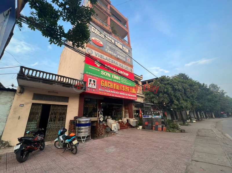 Selling land to donate a 2-storey house located on the main axis of Duong Tu Minh street, Tan Long ward Sales Listings