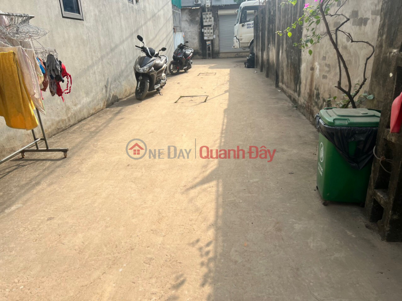 Property Search Vietnam | OneDay | Residential Sales Listings | Phung Chau land is feverish. I have a beautiful plot of land for you. Please contact Thang: 0982963222.