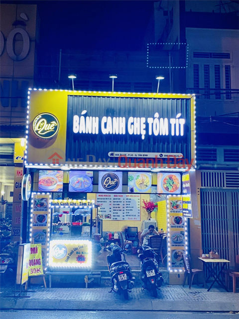 THE OWNER OFFERING A PRESENTATION OR A Banh Canh Restaurant In Tan Binh District - HCM _0