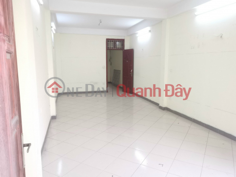 Cho thuê nhà mặt phố Hoàng Hoa Thám, Hà Nội. 16tr/tháng. 2 tầng, 50m, vỉa hè để ô tô _0