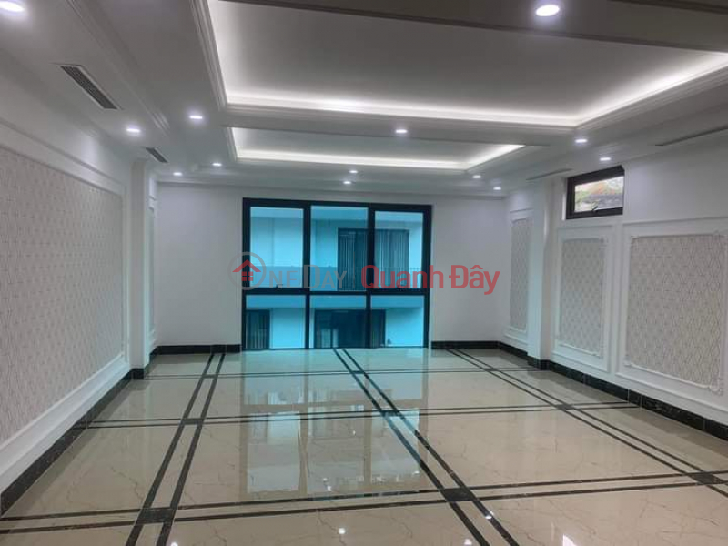 The owner offers to sell the open-floor building on Trung Yen street 10, 100m2, 8 floors, 8m square meter, garage, asking price 41 billion, Vietnam, Sales | đ 41 Billion