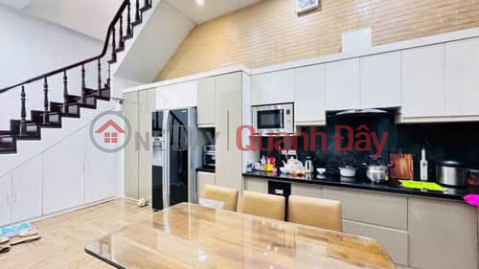 BÁN NHÀ QUÁN THÁNH 110M 4 TÀNG MẶT TIỀN 5.4M 3 THOÁNG GÀN HỒ GIÁ 36 TỶ 0336212066 _0