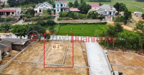 Bán đất thôn Lương Đình, xã Trung Giã, TP Hà Nội. Thửa đất vuông đẹp, mặt tiền rộng _0