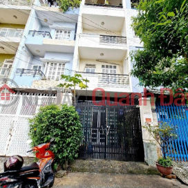 BEAUTIFUL HOUSE – GOOD PRICE – NEED TO SELL QUICKLY 3 HOUSES ON Ta Quang Buu Street, Ward 2, District 8, HCM _0