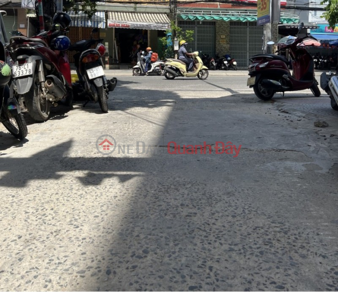 đ 4.5 Billion ► Car-friendly alley, close to Nui Thanh street frontage, 51m2, 3 floors, 3 bedrooms, business, 4.5 billion