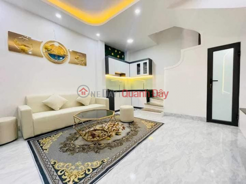 đ 3.35 Billion | SUPER PRODUCT YEN HOA TOWNHOUSE IN CAU GIAY DISTRICT 5 FLOORS 3 BEDROOM MT:4M PRICE:3.35 BILLION FULL LUXURY FURNITURE NEAR STREETS