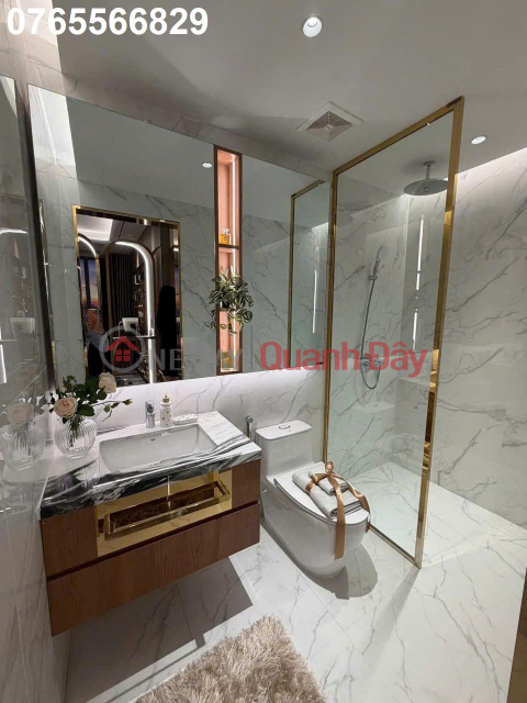 2-FRONTAGE CENTRAL LOCATION – PANORAMA RIVER VIEWS ON ALL 4 SIDES – METRO RIGHT IN FRONT – FULLY FURNISHED SMART HOME _0