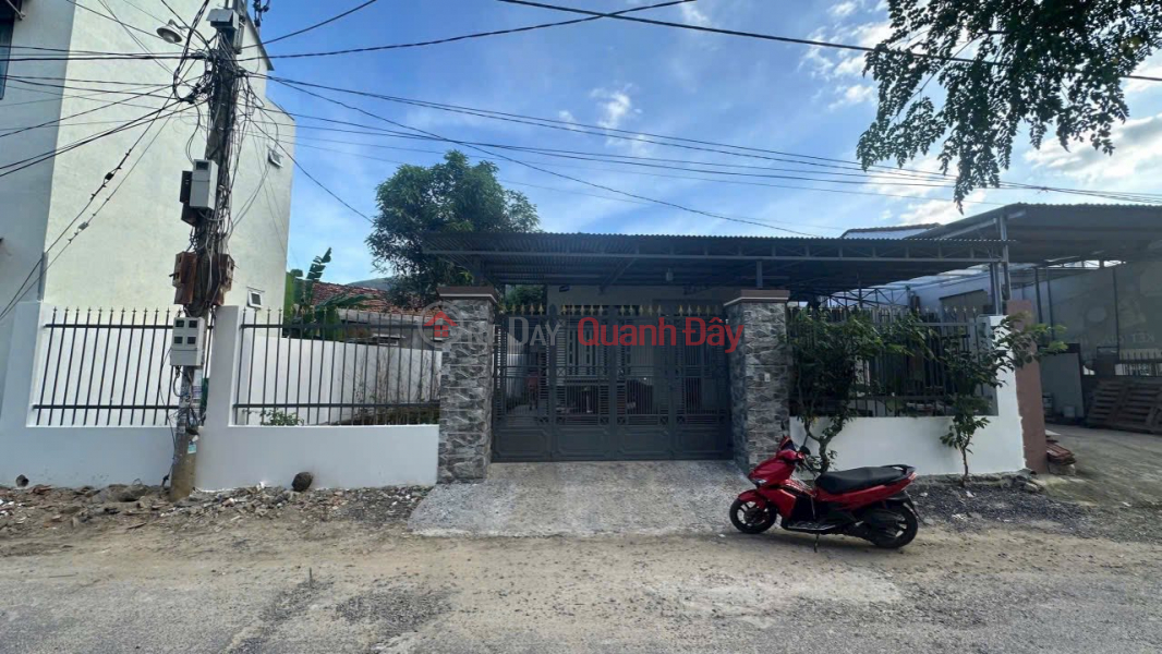 HOUSE FOR SALE: SINGLE-STORY HOUSE WITH GARDEN, FACING SONG CAU ROAD, DIEN AN. Sales Listings