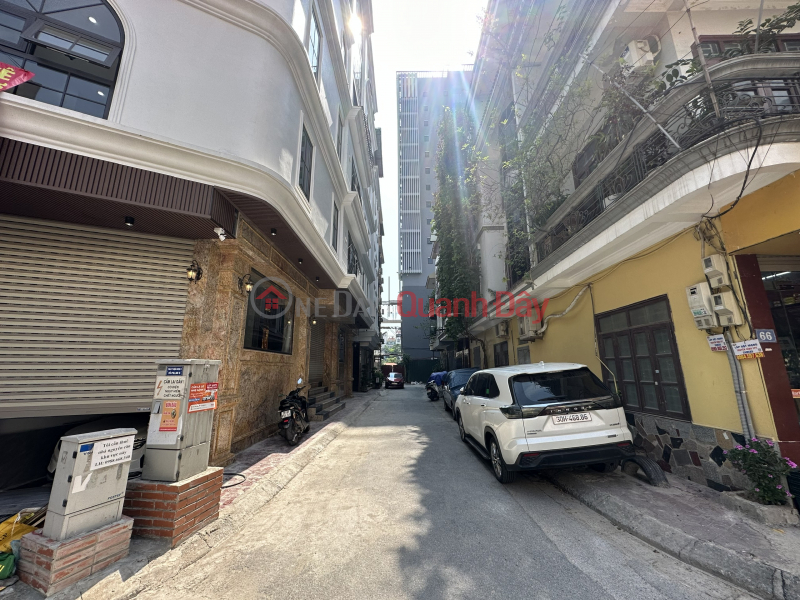 (Tin thật 100%) Bán Apartment 3 mặt tiền tại mặt phố Hoàng Sâm - Đường 2 ô tô tránh - DT 1,3 tỷ/năm Việt Nam, Bán đ 43 tỷ