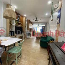 ***House for sale in Nguyen Minh Hoang social housing area, K300 Tan Binh area, (5*17),4 floors _0