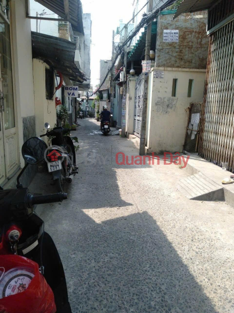 Bán gấp nhà cấp 4 - sổ hồng riêng - 2PN+ sân để xe hơi - giao dịch nhanh chỉ 3,3 tỷ. _0
