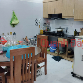 Warning: Anyone who sees this house will want to move in immediately! Warning: Anyone who sees this house will want to move in immediately! _0