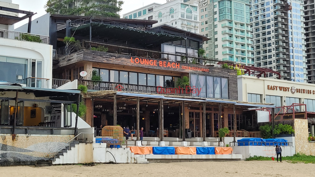 Lounge Beach Bar & Restaurant (Lounge Beach Bar & Restaurant),Son Tra | (2)