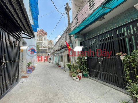 House for sale, 5m wide car alley, 71m² - Go Dau Street, Tan Phu - 5 bedrooms - 6.3 billion _0