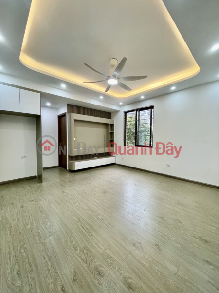 CAU GIAY APARTMENT, AREA 75M2, 3 BEDROOMS, 2 BATH, NICE HOUSE, PRICE 6.15 BILLION Sales Listings