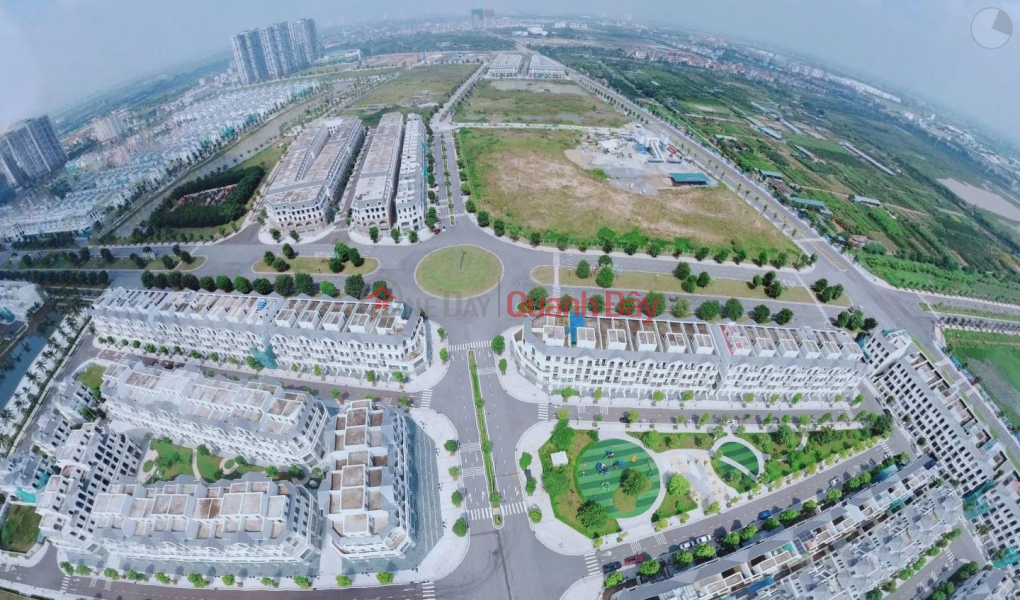 The owner needs to sell Shophouse Sao Bien 01 Southeast direction, view of Vinhomes Ocean Park Gia Lam flower garden, price 13.5 billion VND Sales Listings