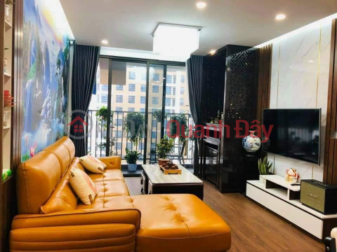 Apartment for rent 6ThElement Nguyen Van Huyen 83m. 2 bedrooms, good furniture. Price: 16.5 million VND _0