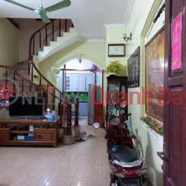 Near Buoi market, 58m2, 4m, 4m MT, car parked near, corner lot, nice house, nice house, about 8 billion. _0