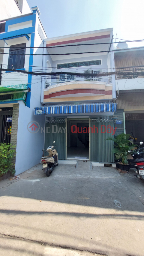 BEAUTIFUL HOUSE - GOOD PRICE - House for Rent in Tan Binh District, Ho Chi Minh City _0