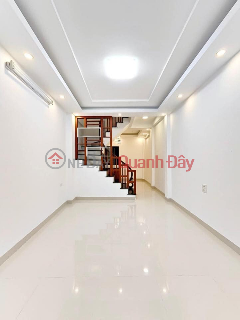 FOR SALE TRAN DAI Nghia House, ALWAYS LIVE, 30M TO THE STREET, AREA 40M2 PRICE ONLY 5 BILLION _0