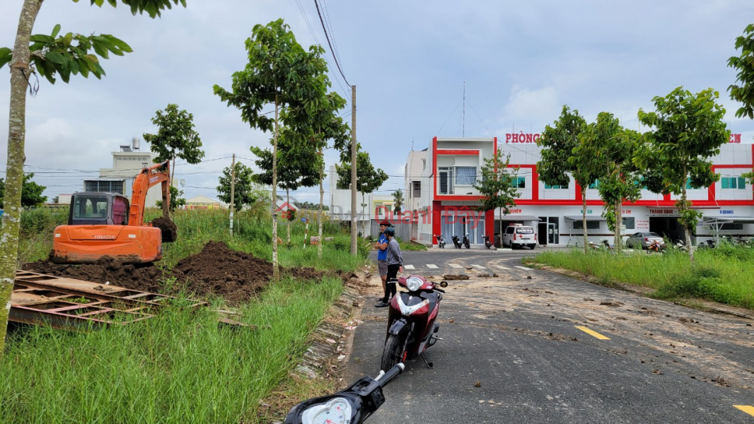 BEAUTIFUL LAND - GOOD PRICE For Quick Sale Front Lot In Dinh An Residential Area Cho Soc Ven Go Quao Vietnam Sales đ 1.25 Billion