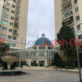 CORNER APARTMENT 3 BEDROOM 2 WC VIEW WEST HOUSE FULL FURNITURE FRONT OF NGUYEN HOANG TON ROAD _0