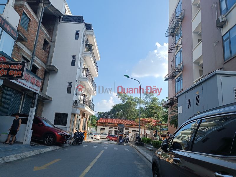 The Owner is Looking for a Tenant to Rent an Apartment Ground Floor, Hoang Mai District, Vietnam, Rental | đ 20 Million/ month