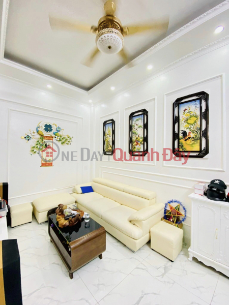 House for sale at 521 Truong Dinh, 42m2, 4 floors, priced at 5.75 billion Sales Listings