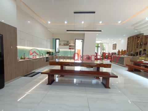 Urgent sale Villa VIP Island Hoa Xuan Cam Le Da Nang View Park -245m2-Price Only 11.9 billion-0901127005. _0