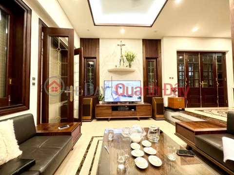 DONG DA - 82m2 x 4 floors - HUGE FRONTAGE - CORNER - VILLA - SUPER BEAUTIFUL DESIGN - GREAT INTERIOR - INSTALLED ELEVATOR _0