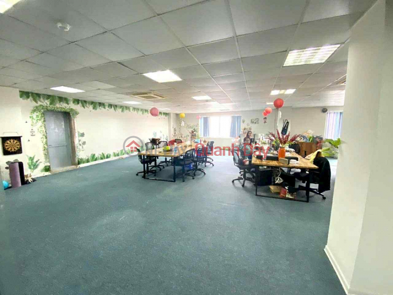 toà nhà thương mại Long Biên, 255m x 8tầng, mặt tiền 18m, dòng tiền 200tr/tháng, Việt Nam Bán đ 55 tỷ