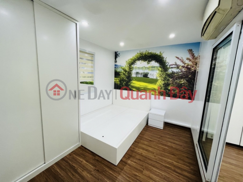TẬP THỂ NGHĨA TÂN 80M 3 NGỦ 2 WC 2 THOÁNG,TẦNG 2 THUẬN TIỆN ĐI LẠI GIÁ 4,55 TỶ _0