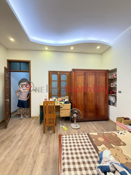 Property Search Vietnam | OneDay | Residential Sales Listings | House for sale in Vinh Phuc, Ba Dinh, street front, 2 open spaces, 52m2, 5 floors, only 15.5 billion