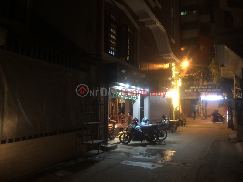 Property Search Vietnam | OneDay | Residential Rental Listings | The Owner is Looking for a Tenant to Rent the Original Vuong Thua Vu Townhouse, Thanh Xuan