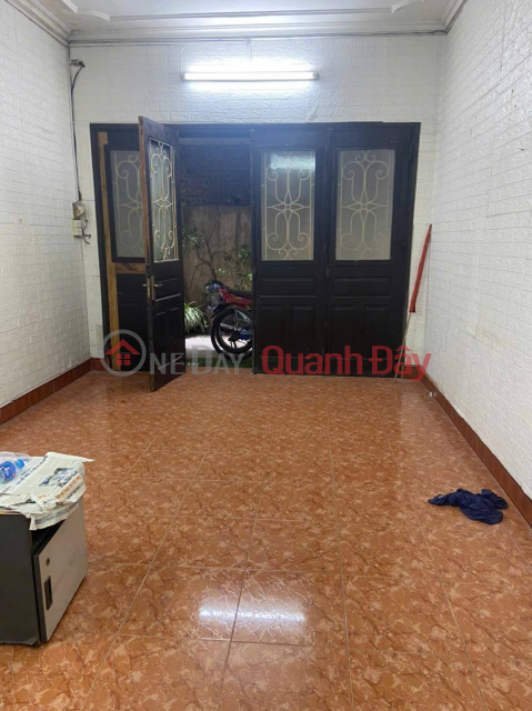 House for rent in Kim Dong Street car-avoiding alley, 35m2 x 2.5 floors, 2 bedrooms, 2 bathrooms, 6.5 million _0