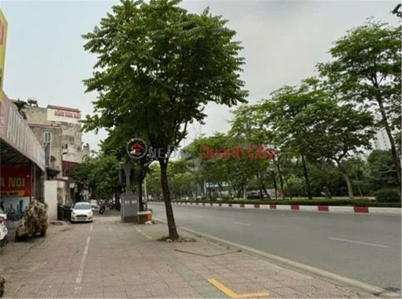 HOUSE FOR SALE IN CO LINH – NEAR VINH TUY BRIDGE – NEIGHBORING AEON MALL – 3M FRONTAGE, PRICE SLIGHTLY OVER 7 BILLION VND Sales Listings
