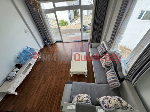 HOUSE FOR SALE ON NGUYEN TRUNG TRUC WARD 4, DA LAT - 5 BEDROOMS, 4 FLOORS, NICE VIEW, CAR ROAD - 6.2 BILLION _0
