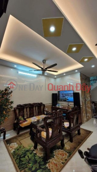 House for sale in Vinh Phuc, Ba Dinh - People built 50m2 x 5 floors - 6 bedrooms, ELEVATOR - Approximately 7 billion. Sales Listings