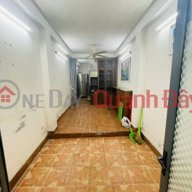 Cho thuê nhà nguyên căn ngõ 219 Tôn Đức Thắng, 33m2 x 4 tầng, 4 ngủ,.3 wc, 12 Triệu _0