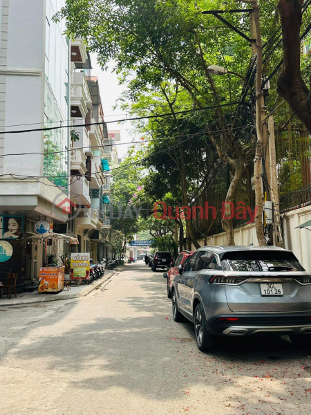 Cực Hiếm 5 mét ra mặt phố Thanh Nhàn. 28m giá 4.68 tỷ. Niêm yết bán