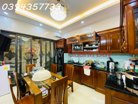 HOUSE FOR SALE ON TRAN THAI TONG, CAU GIAY: 43M2, BEAUTIFUL HOUSE, 500KG CAR CAN PARK, OVER 9 BILLION _0