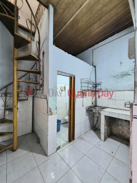 L2276 - HOUSE IN TAN BINH DISTRICT AT AN AMAZING PRICE OF 2.X BILLION VND Sales Listings
