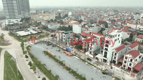 Selling resettlement land in Vinh Ngoc Dong Anh near Nhat Tan Bridge _0