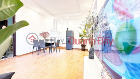 BEAUTIFUL.. Fully furnished with full interior of Pedagogical University Center - Xuan Thuy CAU GIAY 2BR 2.1 billion _0