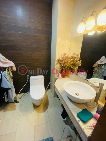 Property Search Vietnam | OneDay | Residential | Sales Listings | 3-storey house for rent, apartment income 40 million\\/month, Le Huu Trac alley near Vo Van Kiet, close to Pham Van Dong beach.