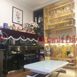 Corner apartment VNT TOWER 19 Nguyen Trai 96m2 3BRs Beautiful interior, 8.73 billion Thanh Xuan center _0